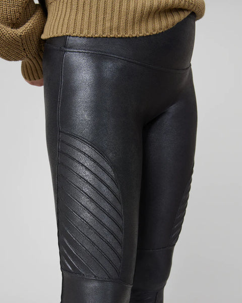 SPANX Faux Patent Leather Leggings – Jules&JC